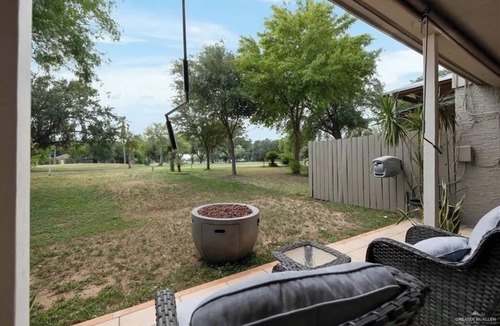 Mission House | Peaceful and Relaxing Golf Course Villa @ Highland Park