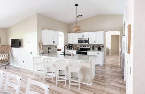 Paradise Valley Village House | Peaceful getaway w/pool, hot tub & fire pit