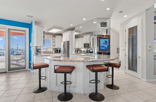 Port Isabel House | Pelican Point Bay on the Water, Boat Slips, View!
