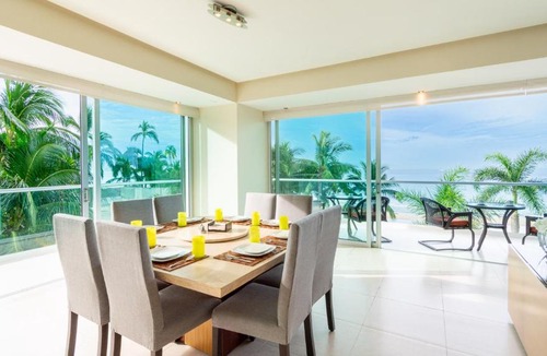 North Hotel Zone Apartment | Península T3 1A Luxurious Ocean View Getaway by Kivoya
