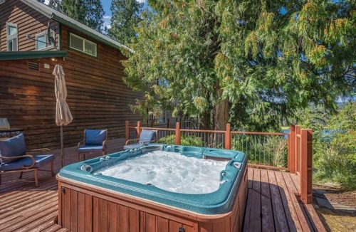 Sandpoint House | Pend Oreille River | Private Lake View | Acreage