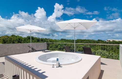 Akumal Apartment | PentHouse with best location and views in Riviera Maya, private rooftop, jacuzzi