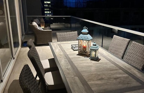Puente del Mar Apartment | Penthouse zona diamante con jacuzzi y roof garden privado