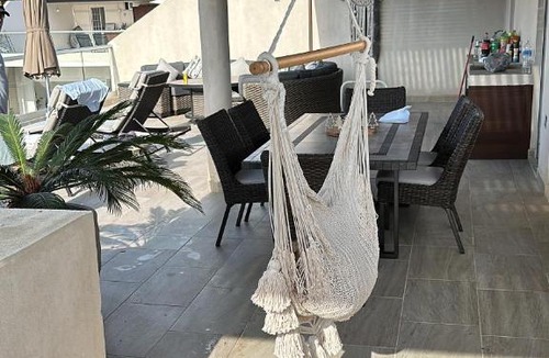 Puente del Mar Apartment | Penthouse zona diamante con jacuzzi y roof garden privado