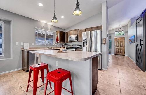 Peoria House | Peoria-90 Degree Heated Private Pool-Shuffleboard Table, Foosball, Pool Table