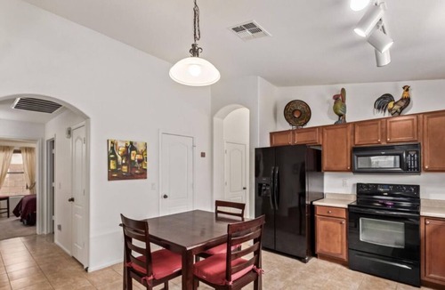 San Tan Valley House | Perfect 3-bedroom house w/putting green & AC in tranquil San Tan Valley