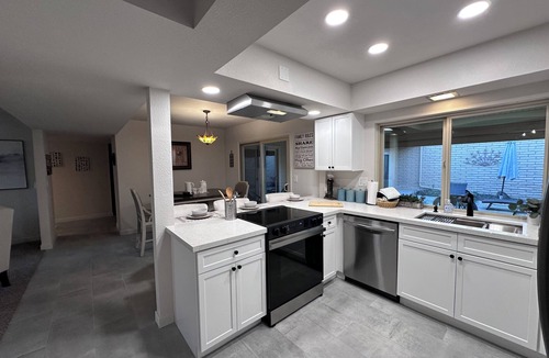 Sun City House | Perfect 3-bedroom Town-home in beautiful Sun City - 55+ Age Required