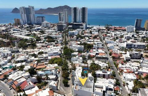 Zona Dorada Apartment | Perfect for couples Loft 5 minutes from the beach