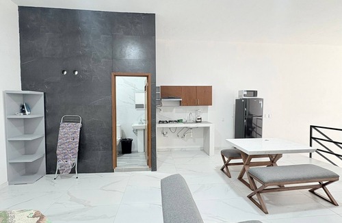 Tonala Bed & Breakfast | Periférico Bodega con Departamento C