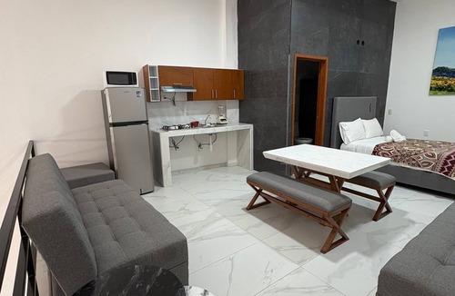 Tonala Bed & Breakfast | Periférico Bodega con Departamento D