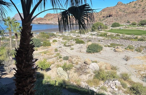 El Marasal Resort | Pet & Family‑Friendly Retreat: Relaxing Deluxe Suite at Villa del Palmar