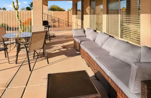 Casa Grande House | Pet-Friendly 4BR Casa Grande Home Private Pool