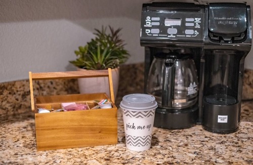 Mesa House | Pet-friendly, Family BBQ ~ Perfect Staycation
