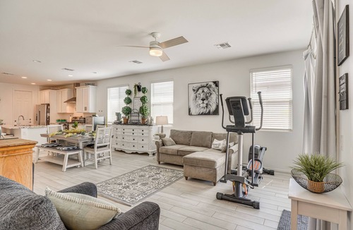 Red Rock House | Pet-Friendly Home w/Fenced Yard in Red Rock!