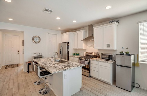 Red Rock House | Pet-Friendly Home w/Fenced Yard in Red Rock!