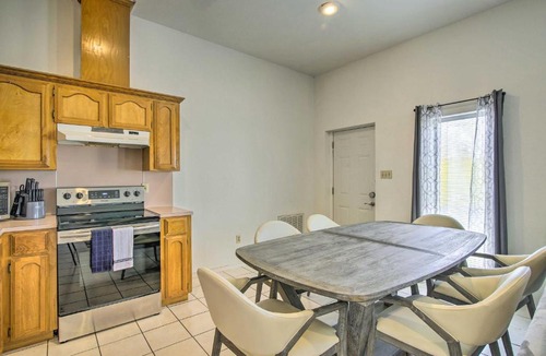 Laguna Vista Apartment | Pet-Friendly Laguna Vista Escape Near Boating