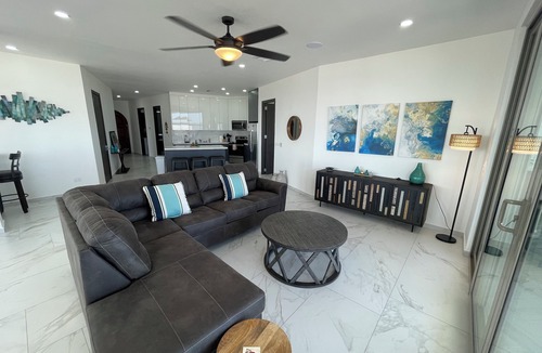 Sandy Beach Condo | Pet-Friendly Luxury Penthouse. Stunning Ocean Views. Perfect for Entertaining!