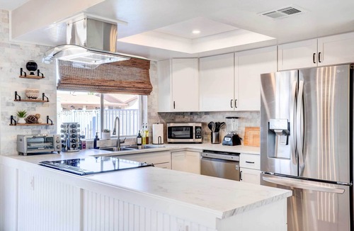 Deer Valley Cottage | Pet-friendly Phoenix Retreat w/Pool & Fire Pit!