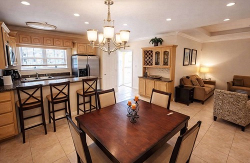 South Padre Island Condo | Pet Friendly - Overlooks Pool Sleeps Tons