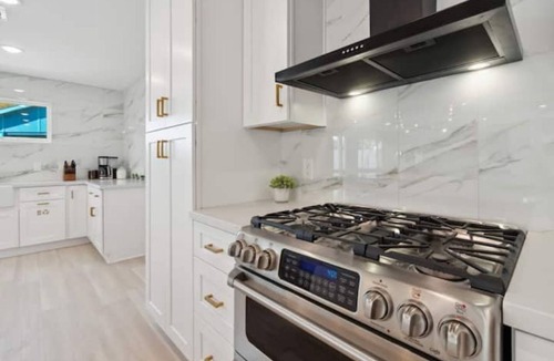 Papago Parkway House | PinkPalm II Heated Pool! 7 min to Old Town!