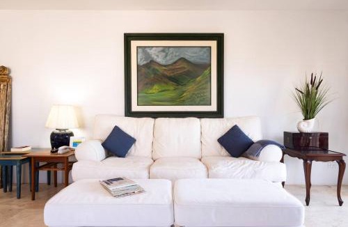 La Joya Apartment | Playa Blanca Condo