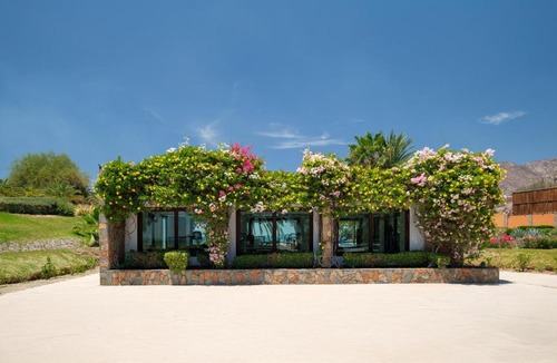 La Paz Apartment | Playa de La Paz by Lumina