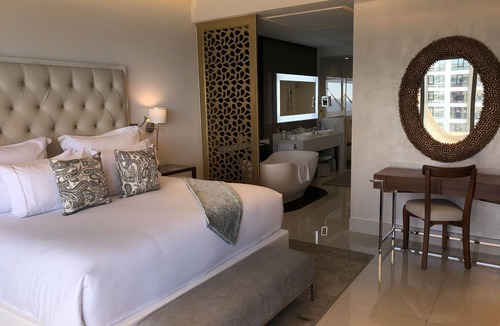 Cabo San Lucas Resort | Plush 1BR/2BA Suite at the 5 Diamond Garza Blanca Resort in Cabo San Lucas