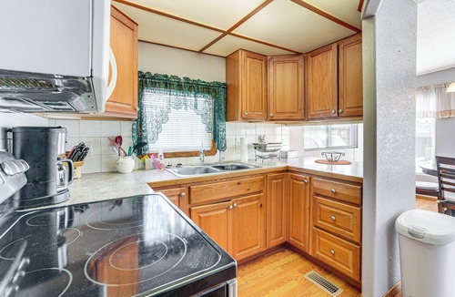 Yuma House | Pool, Hot Tub & Tennis Courts: Yuma Home Near Dtwn