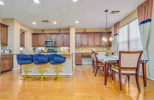 Palm Valley House | Pool, Movie Room, Games, Grill!