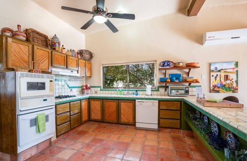 Los Barriles Apartment | Pool Oasis Close to the Beach and Pickleball