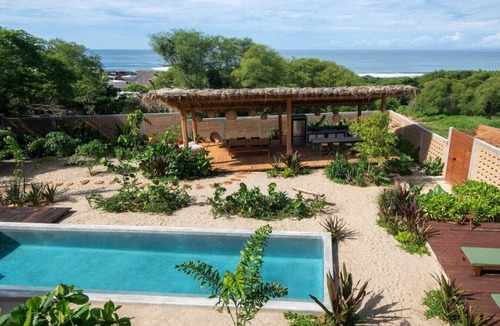 Barra de Colotepec Villa | Pool, Ocean view, 300m from the beach, Casa Aixha