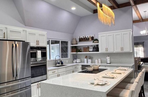 McAllen House | Pool, Pickleball & Epic Game Room | Lake James