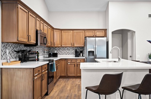 Paradise Valley Village House | Pool & Spa Spacious Open Concept Game Room Fully Stocked