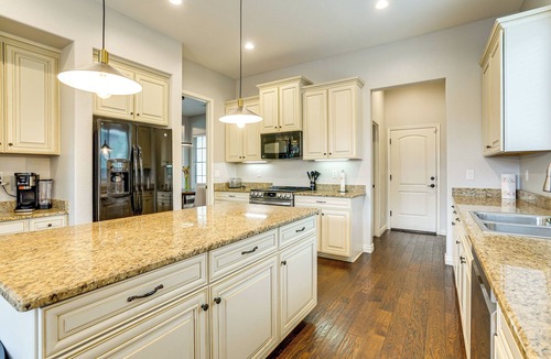 Montecito in Estrella House | Pool, Views & Ample Space! Sunny Goodyear Retreat