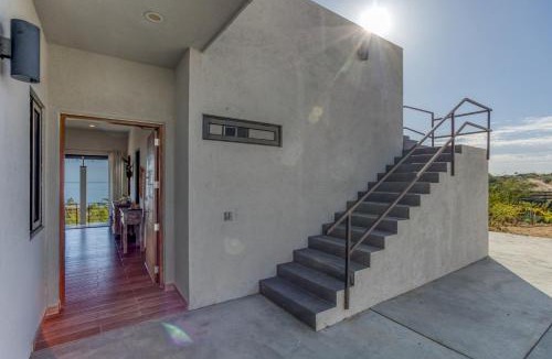 Buenavista House | Pool with a View in Buena Vista