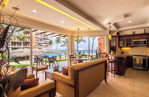 San Pedro Mixtepec Apartment | Poolfront Paradise with Ocean View - 2BR 2BA Condo: Puerto Escondido Vivo Resort