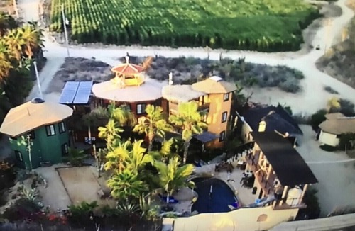 El Pescadero Villa | Poolside family friendly Privacy Where the Growing Fields Meet the Beach