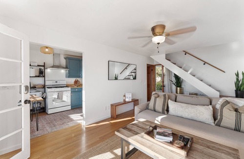 Summerland Cottage | Poppy's Oceanview Cottage | The Chosen Collection
