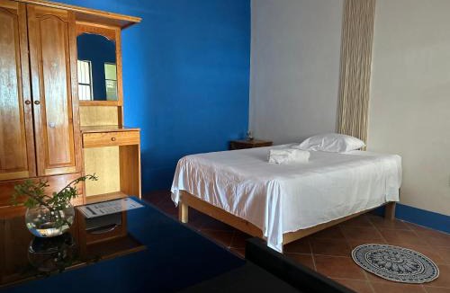 Brisas de Zicatela Bed & Breakfast | Posada Carambola