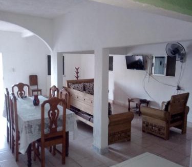 Salina Cruz Hotel | Posada la istmeña