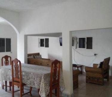 Salina Cruz Hotel | Posada la istmeña