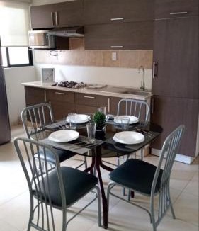 San Luis Potosi Apartment | Practico Mini Departamento ideal para estancias largas