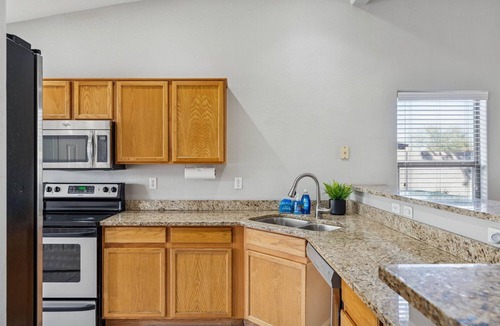 Avondale House | Prime Location Near Spring Training and Entertainment with Pool!