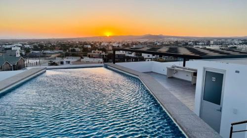 Cabo San Lucas Apartment | Primer Piso condo , 3 Recamaras+2.5 baños +alberca