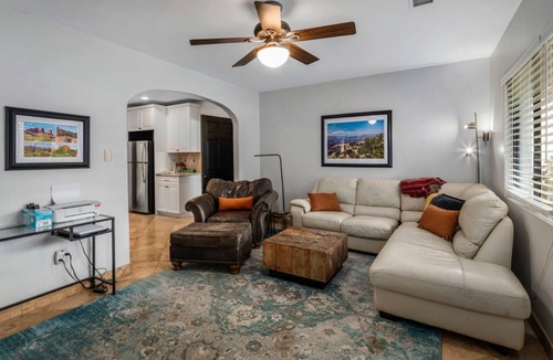 Arcadia House | Private 2 bedroom casita on lush Arcadia estate with views of Camelback Mountain
