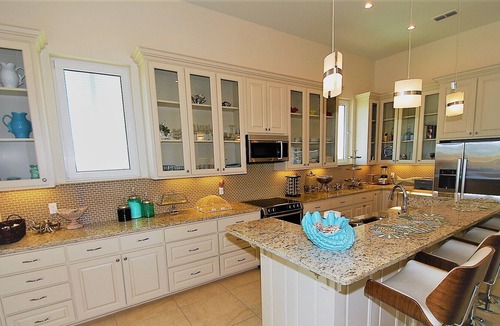 South Padre Island House | Private 3 bedroom 4 bath Bayfront home with swimming pool, and boat dock~ Luxury Rental ~