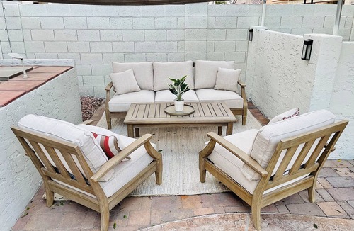 Neely Farms House | Private and Charming Vacation Home near Downton Gilbert - Pool/hot tub/fireplace