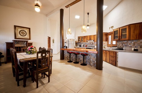San Patricio Melaque House | Private beach front villa. Enjoy beach living at it’s best!