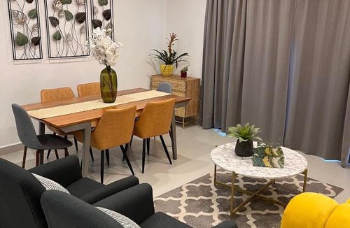 Popular 1989 Apartment | Private gated condo near beach and vine yard