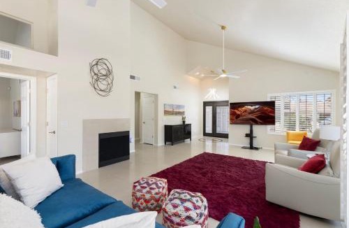 Foothills House | Private Golf Oasis with Pool Patio and Mtn Views